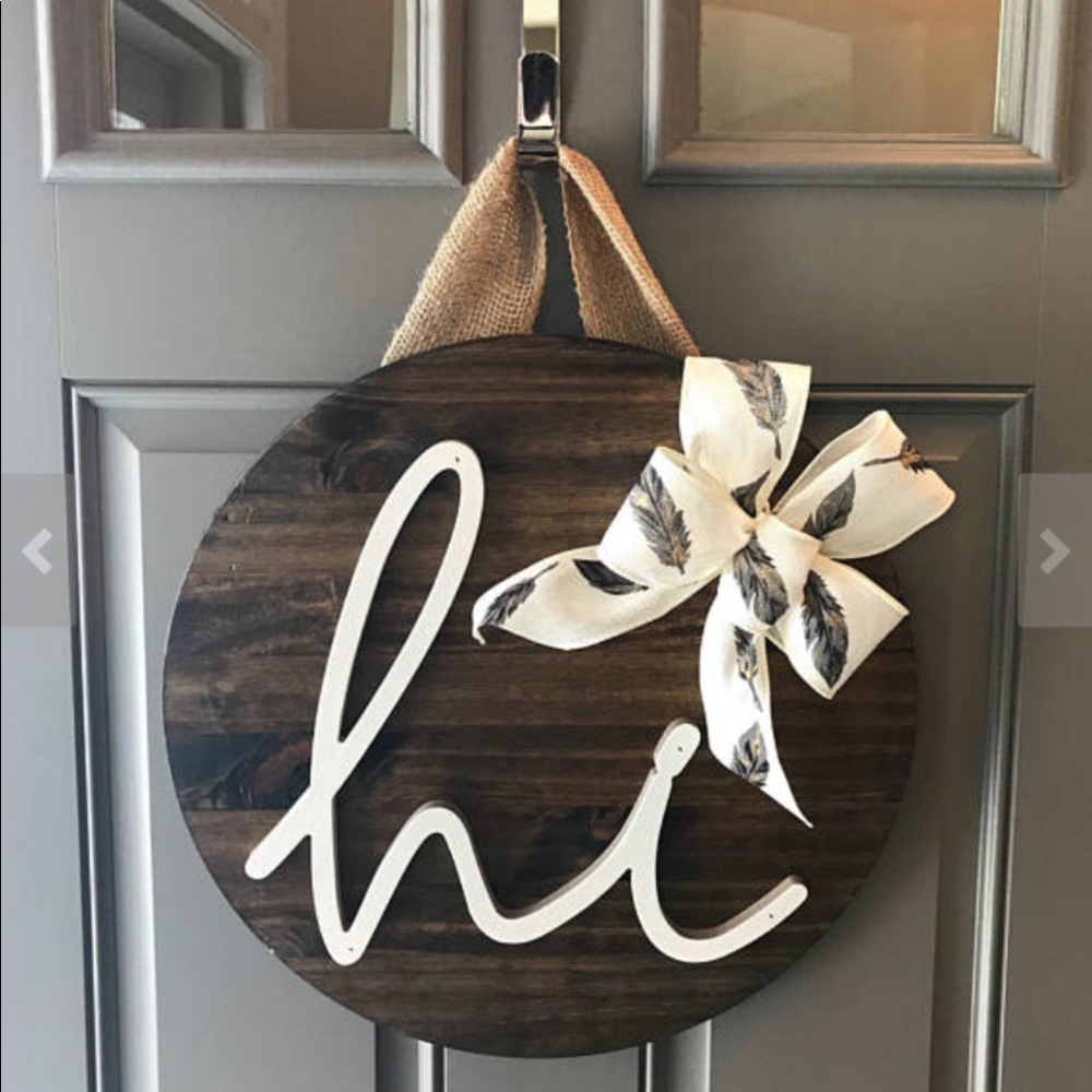 Wooden Hi door hanger